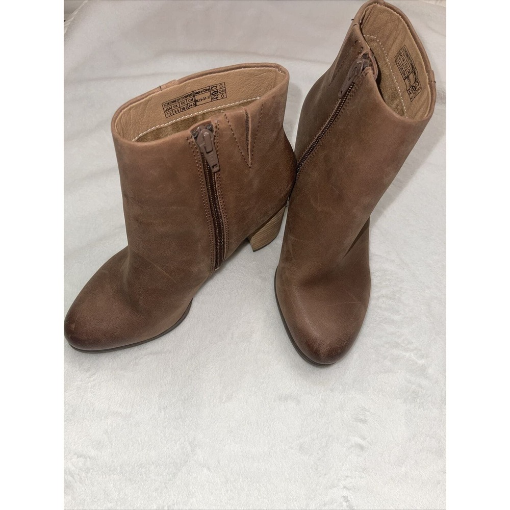 Vionic Booties Kennedy Wms 7.5US 40EU Brown Leather Heeled Comfort Ankle Boots